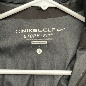 Black Nike Golf Storm-Fit 1/4 zip pullover - Size Large